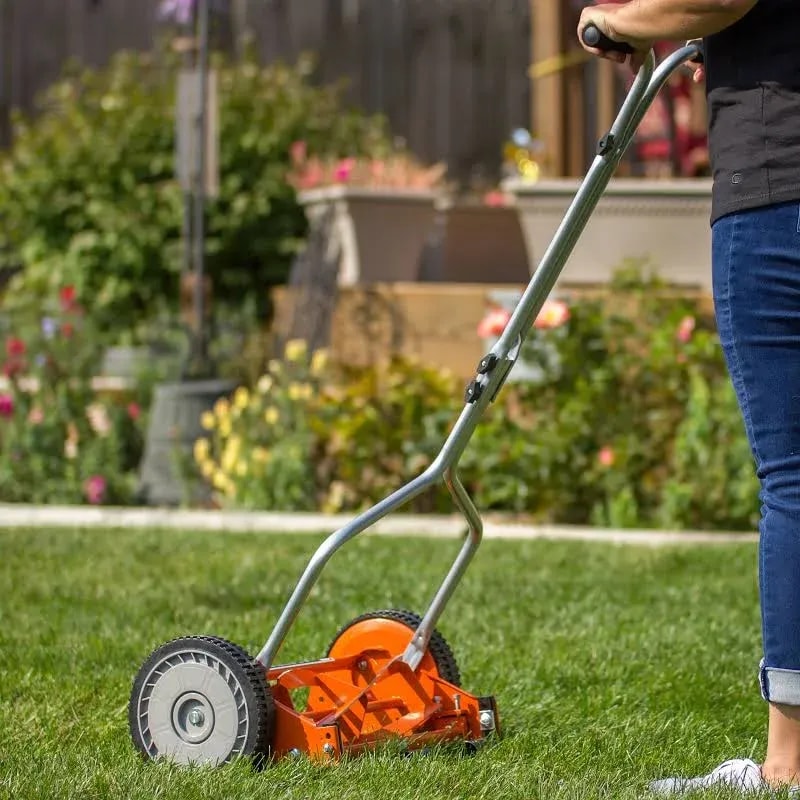 Push reel lawn mower, 14-inch cut, 4 blades
