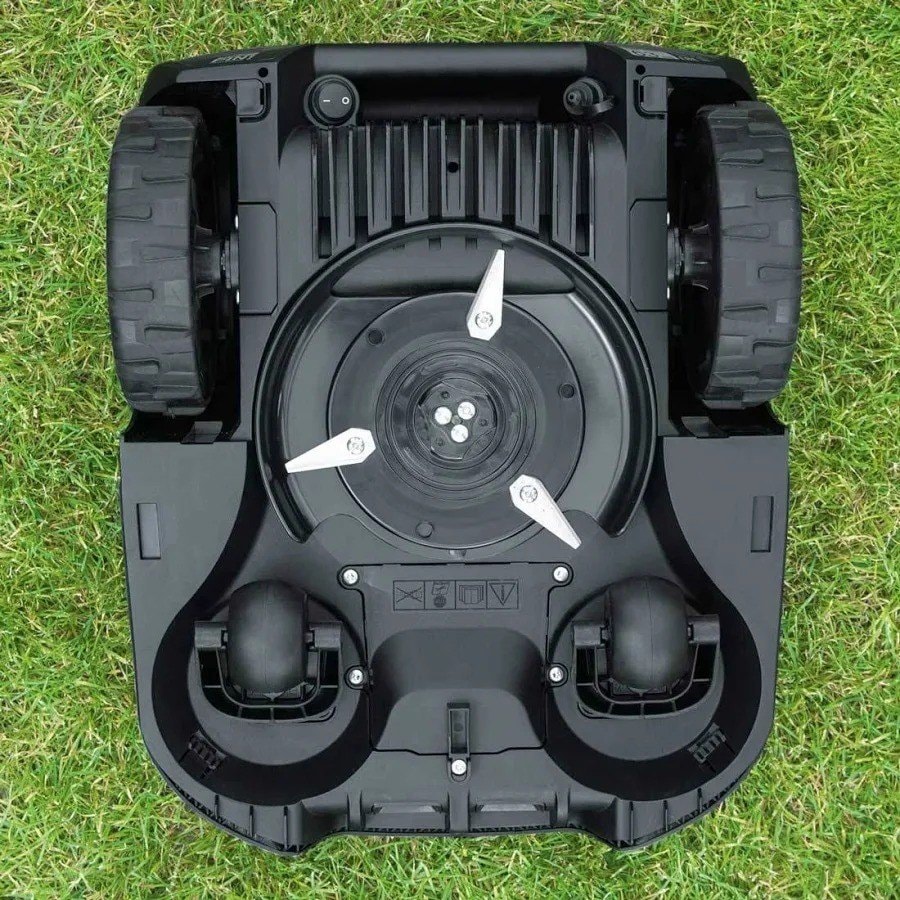 Bosch Indego XS 300 Robotic Mower 300 m² 19 cm