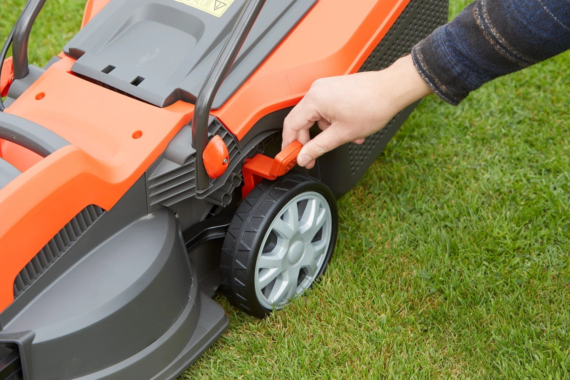 Flymo Speedi-Mo 360C Electric Mower, 1500W, 36cm Cutting Width