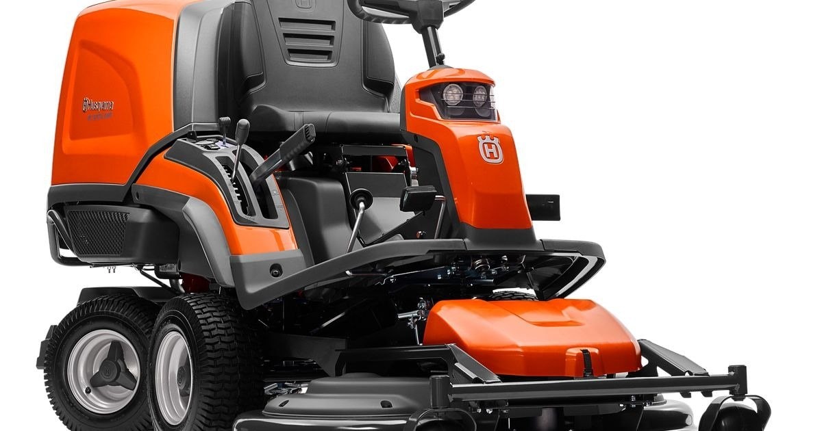 Husqvarna RC 320Ts AWD Ride-On Mower 300L Collection