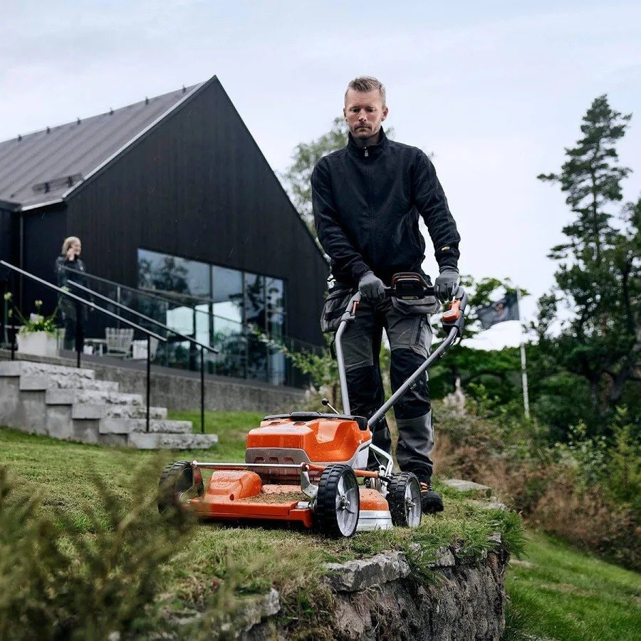 Husqvarna LB 553iV Mulching Lawn Mower, 53 cm, 36V