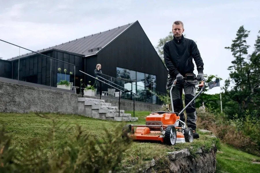 Husqvarna LB 553iV Mulching Lawn Mower, 53 cm, 36V