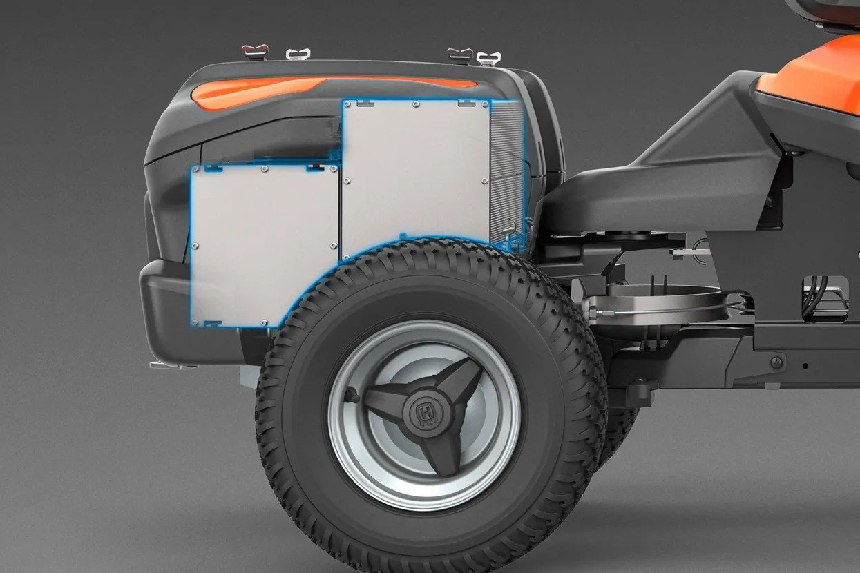 Husqvarna R 200iX Battery Ride-On Mower (38.5 Ah)