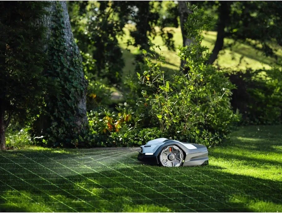 Husqvarna Automower 405VE NERA Robot Mower 900 m²