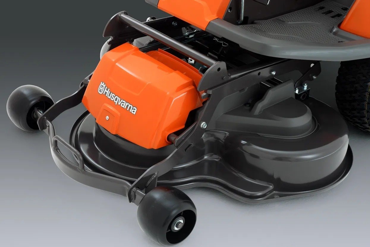 Husqvarna Rider 216Ts AWD All-Wheel Drive Ride On Mower