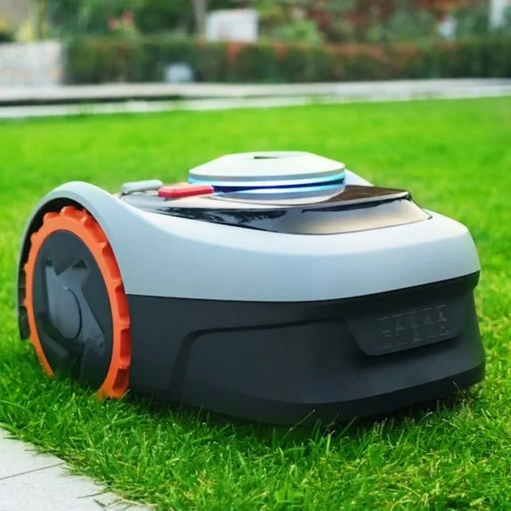 Robot lawn mower, wire-free, 7-inch cut, lawns to 500 m²
