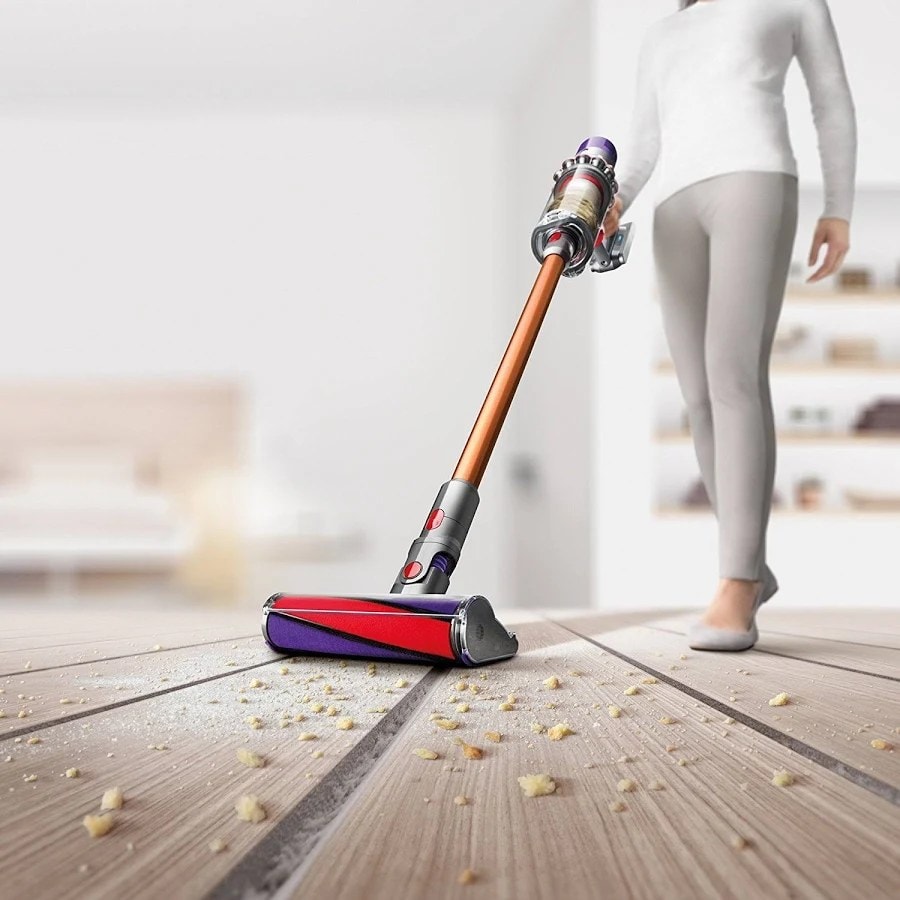 Dyson Cyclone V10 Absolute Cordless Vacuum Cleaner – Nickel/Copper