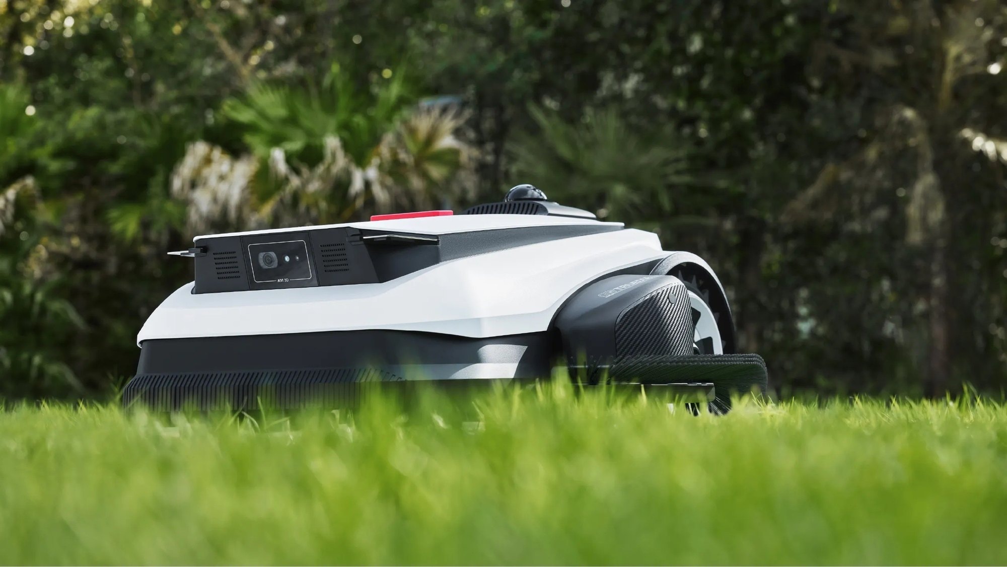Ecovacs GOAT A2000 LiDAR PRO Robot Mower 32V 33cm Cutting Width