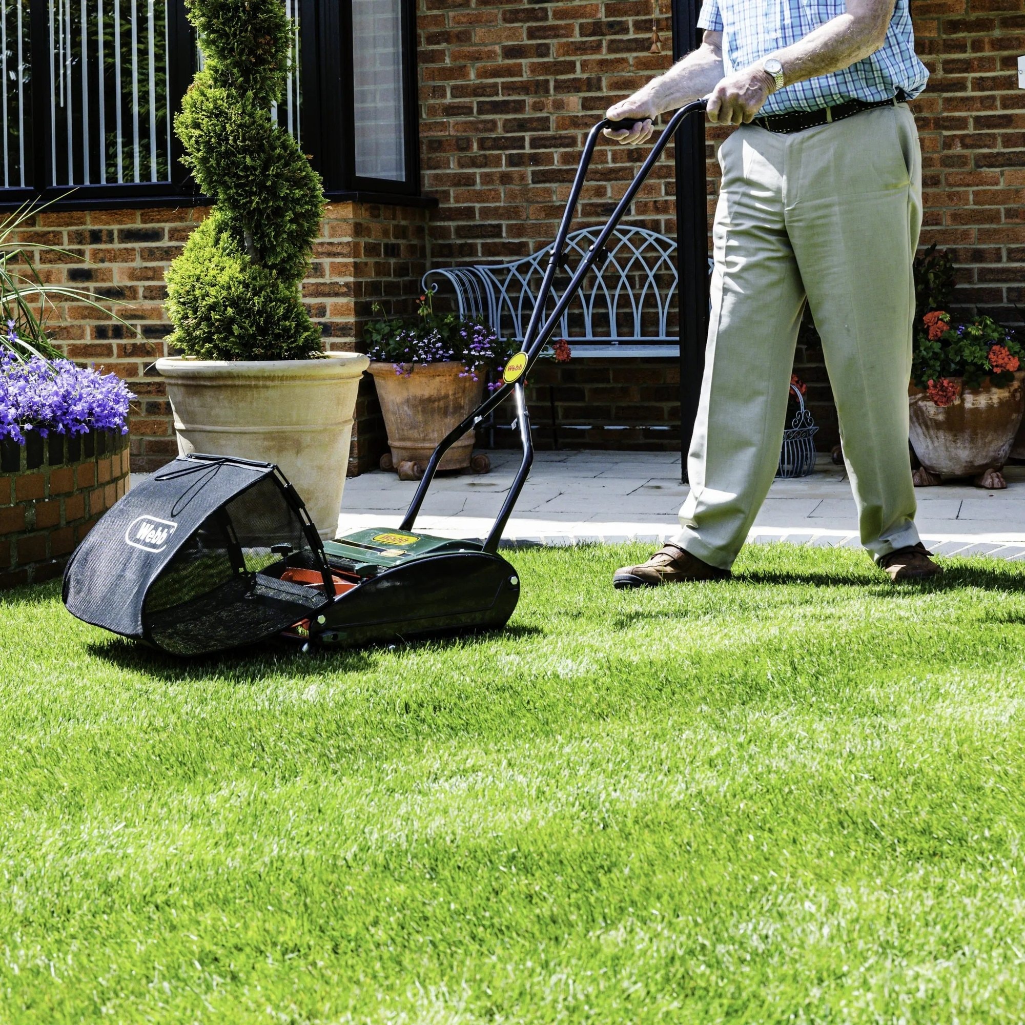 Webb WEH12R Hand Push Cylinder Mower 30cm