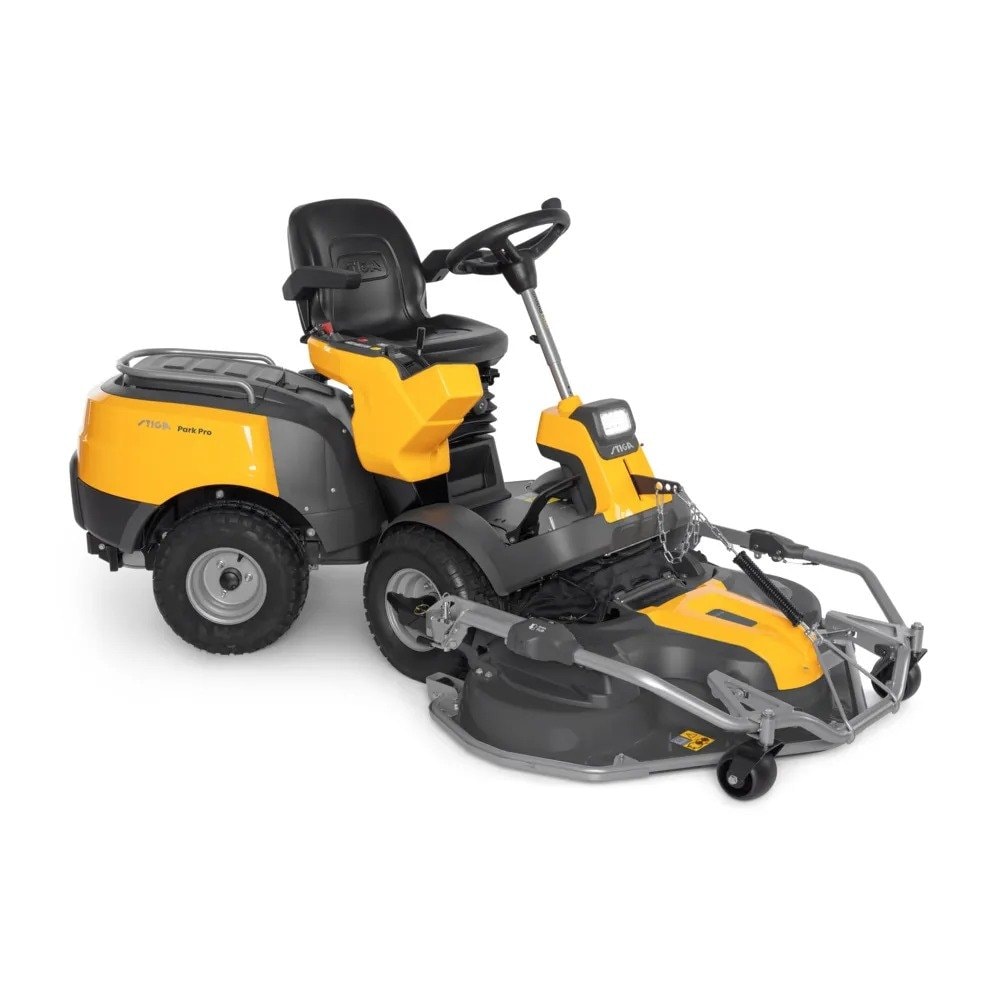 Stiga Park Pro 900 WX 4WD Ride On Mower