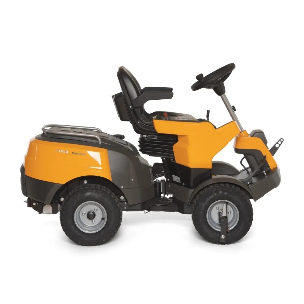 Stiga Park Pro 900 WX 4WD Ride On Mower