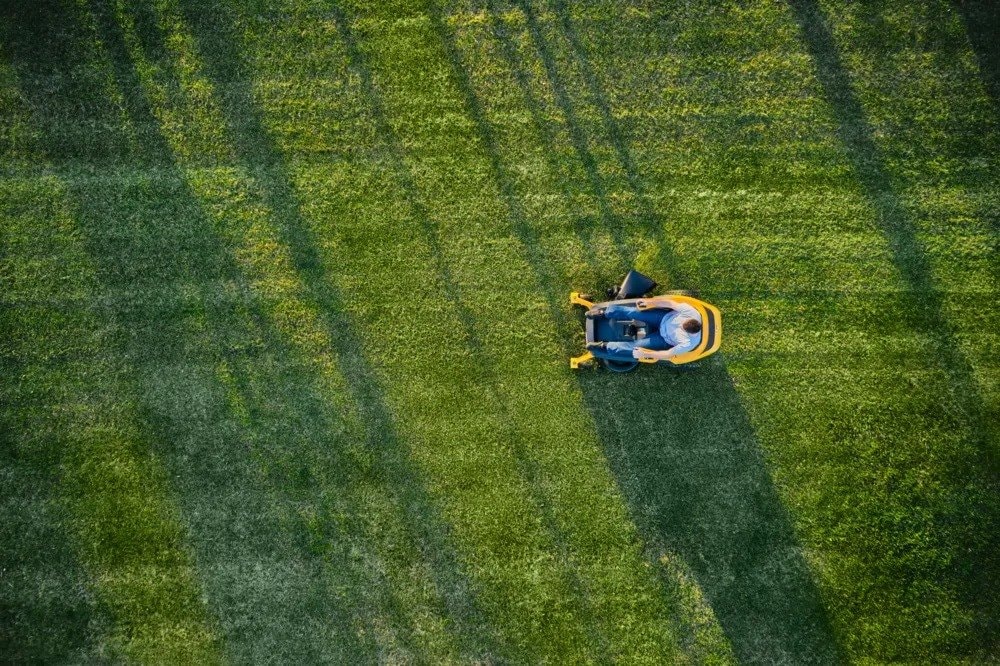 Stiga Gyro 500e Battery Axial Mower, 98 cm Cutting Width