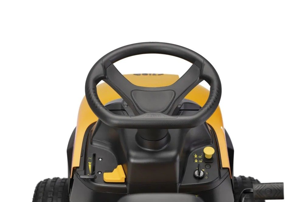 Stiga Tornado 398 Lawn Tractor with 98 cm Cutting Width