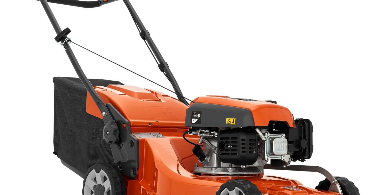 Husqvarna LC 247 Walk-behind Mower 47 cm